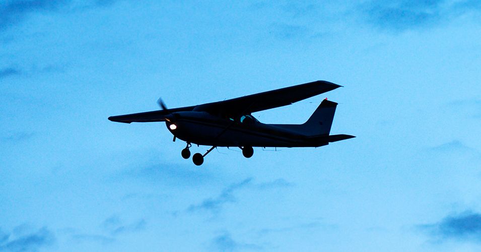 KimZetter's tweet card. It’s bad enough the government has been skulking around in cars and vans with a little device that can impersonate a cell phone tower and track you. Now, in a move that should surprise no one, it’s...