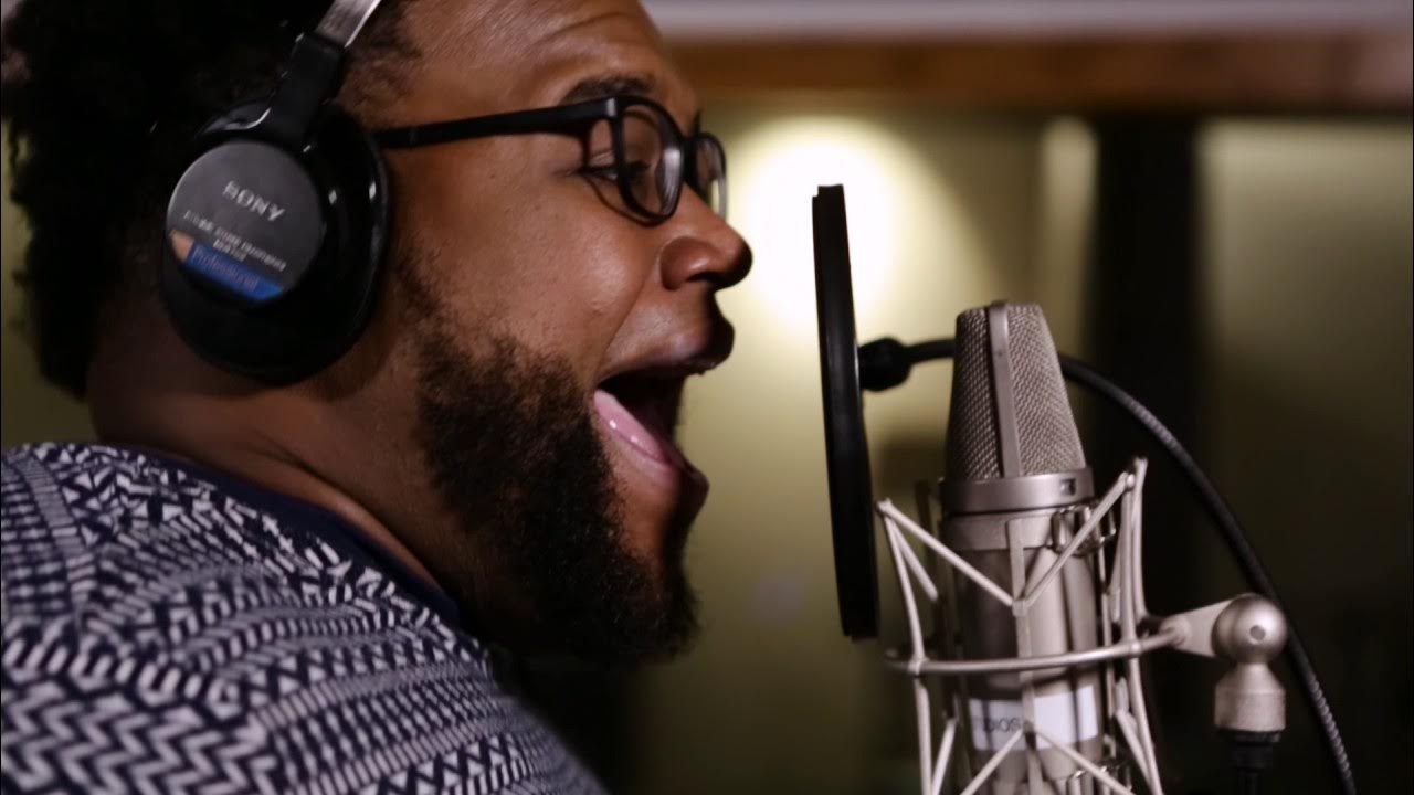 CantorBelo's tweet card. The Main Squeeze - "Man In The Mirror" (Michael Jackson)