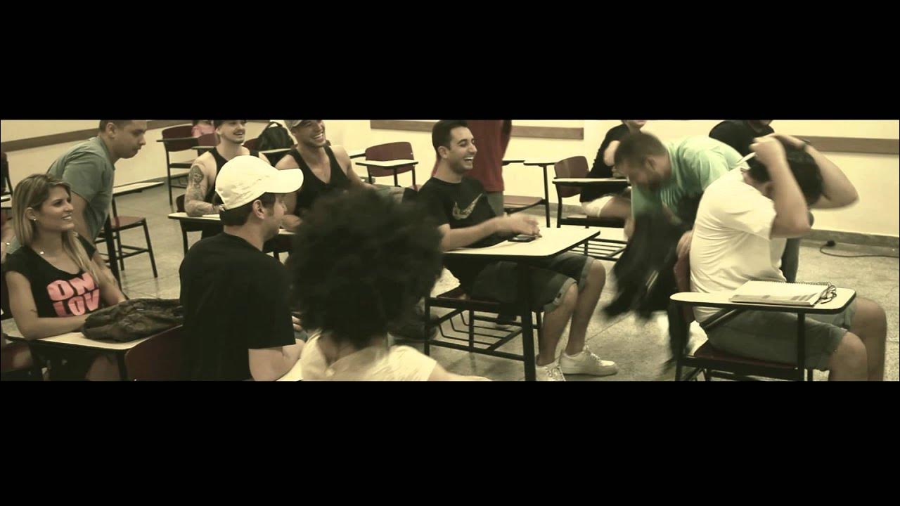 lipegeneral's tweet card. Banda Stifler's - Cair no Mar [Clipe Oficial]