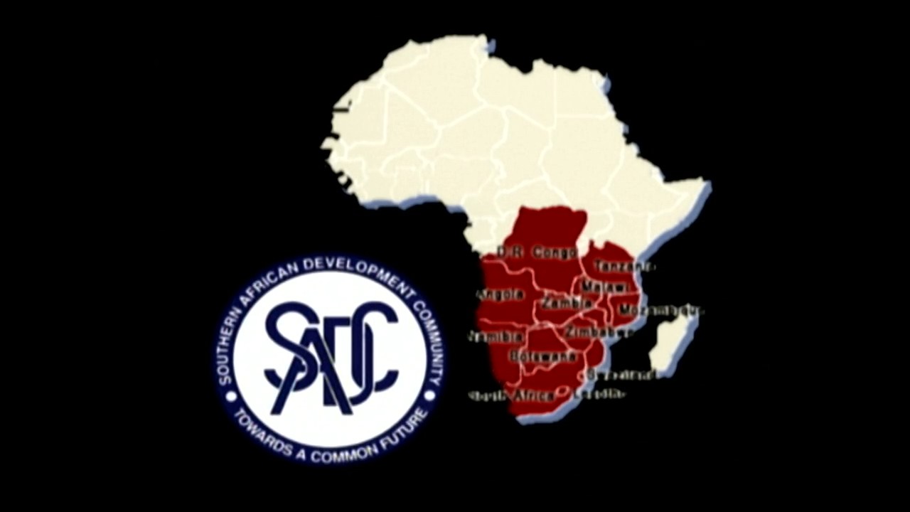 dctp_tv's tweet card. Afrika, der unterschätzte Kontinent, zeigt eine von der übrigen Welt getrennte Entwicklung. Mehrere Wirtschaftsgemeinschaften, ähnlich der Europäischen Union, verbinden die verschiedenen regionalen...