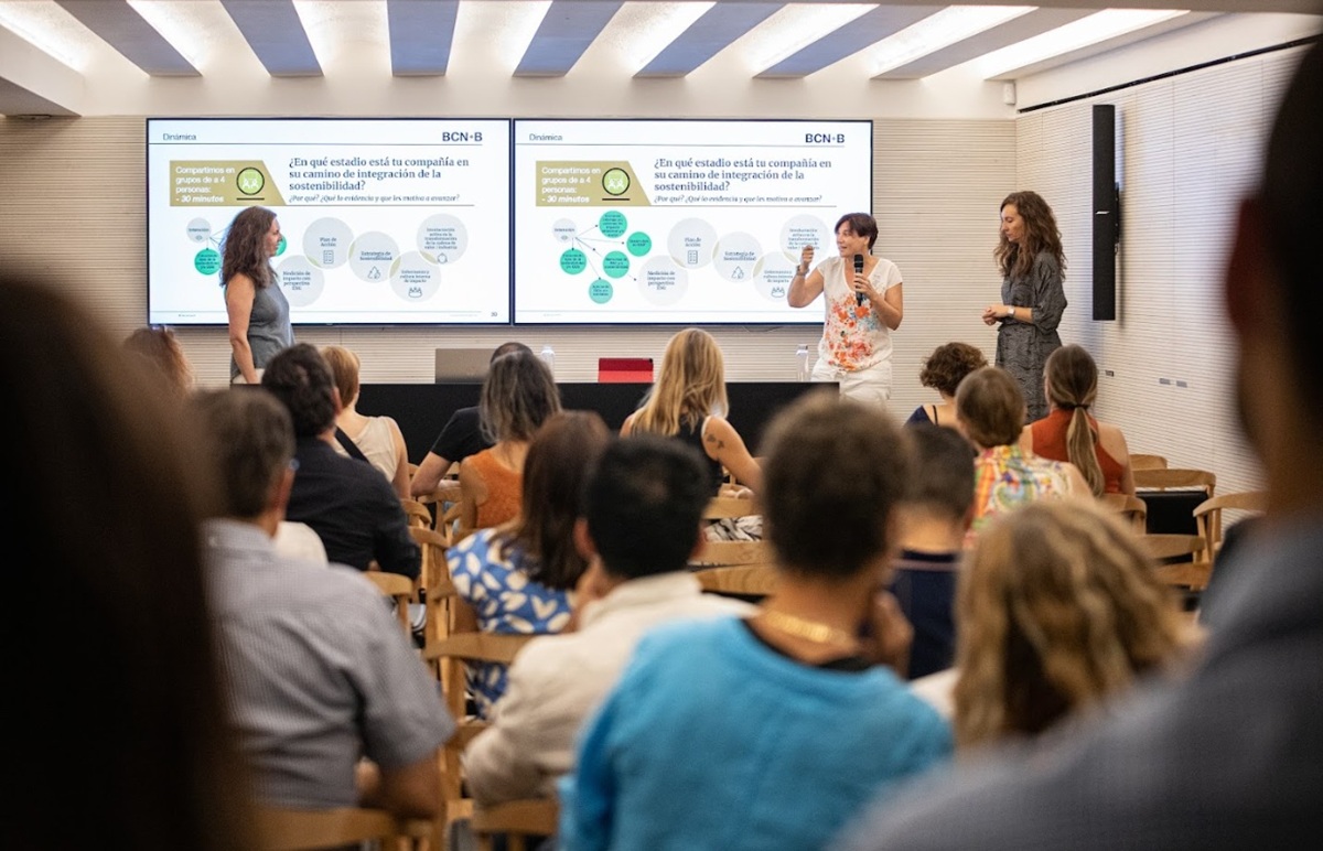 barcelonamasb's tweet card. Barcelona+B cumple tres años conectando empresa, educación y ciudadanía para impulsar una Barcelona más justa y sostenible