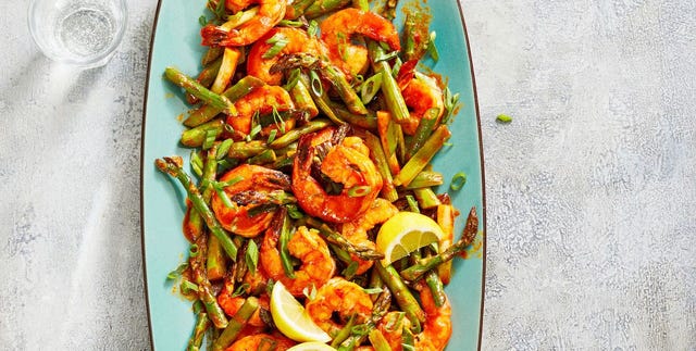 fitprodtv's tweet card. Yes, pasta is on the menu! 😍