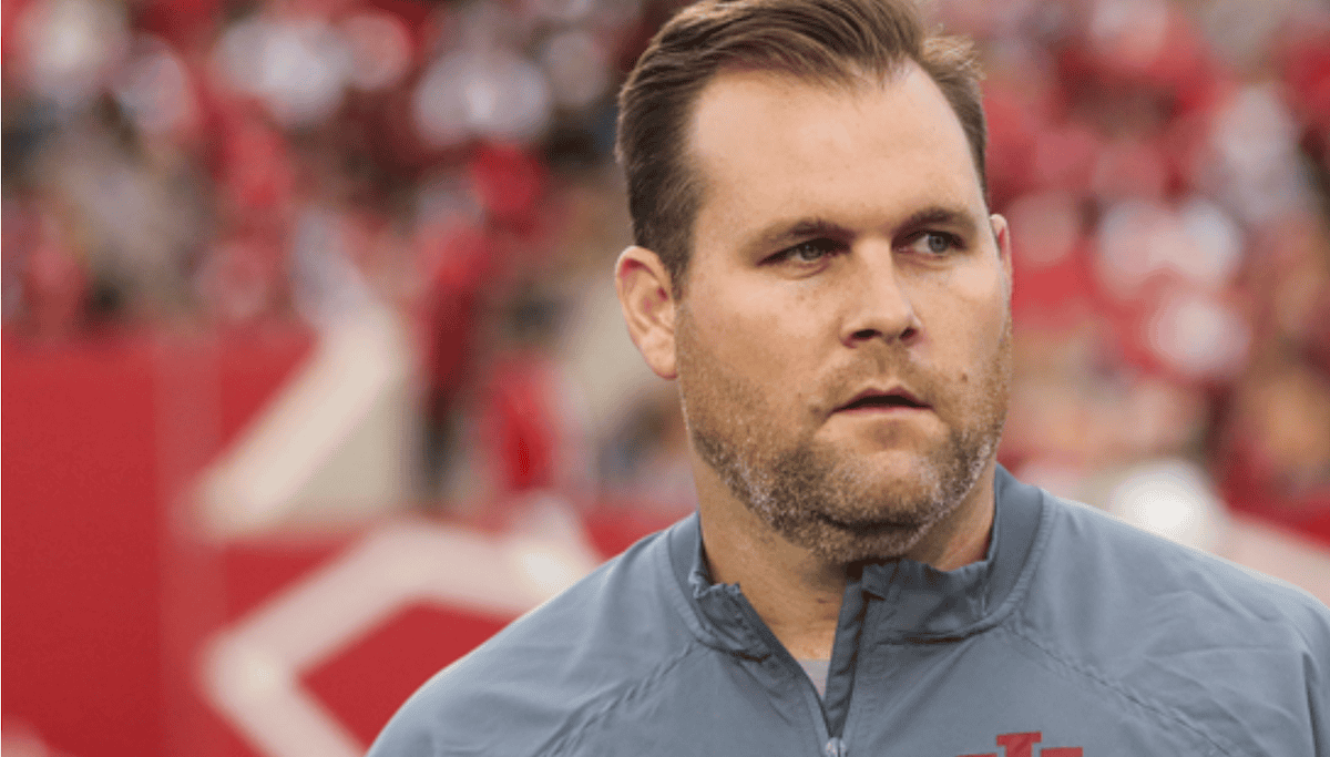 NWAHutch's tweet card. Maybe it's time for the Alabama and Auburn football programs to give something back to Arkansas after taking so much over the decades.