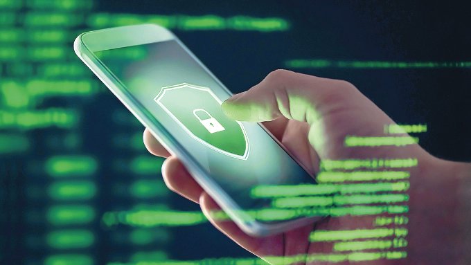 eenadulivenews's tweet card. యాంటీవైరస్‌ సాఫ్ట్‌వేర్‌ అనగానే డెస్క్‌టాప్, ల్యాప్‌టాప్‌లే గుర్తుకొస్తాయి. మొబైల్‌ ఫోన్ల విషయంలో వీటిని పెద్దగా పట్టించుకోరు. ఫోన్లకు వైరస్‌లేంటని ఆశ్చర్యపోతుంటారు.