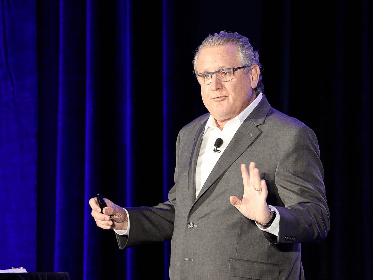 markwschaefer's tweet card. It was just a normal college class, but 40 years of marketing came rushing to me in one moment. It was just a normal college class, but 40 years of marketing came rushing to me in one moment.