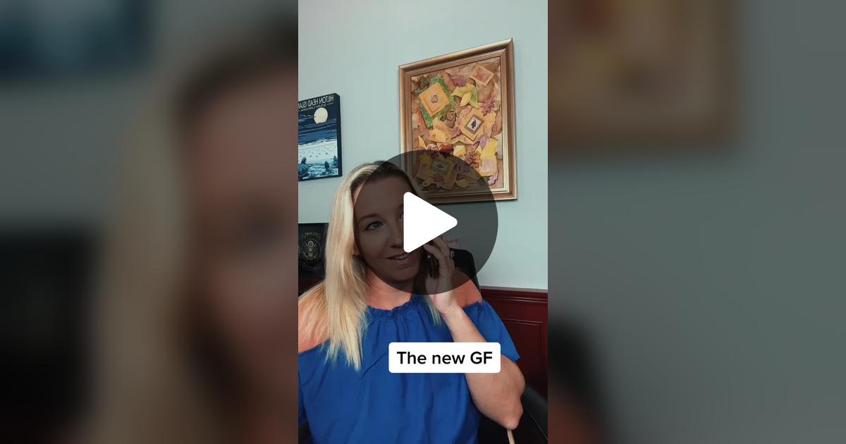 FabFormula's tweet card. 16.5K likes, 1431 comments. “Please do not go into a new relationship blind, especially if there is a lot of conflict between your new partner and their ex! There most definitely ARE crazy ex’s out...