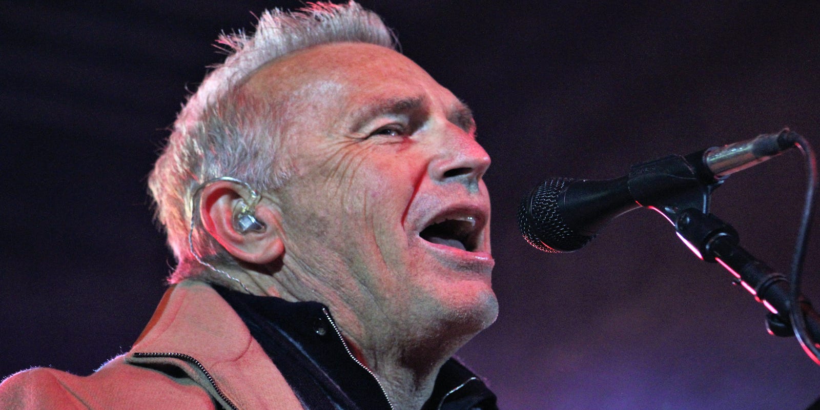 joeyandrory's tweet card. The "Yellowstone" star and his band, Modern West, will headline the Homestead Festival in Columbia, Tennessee.