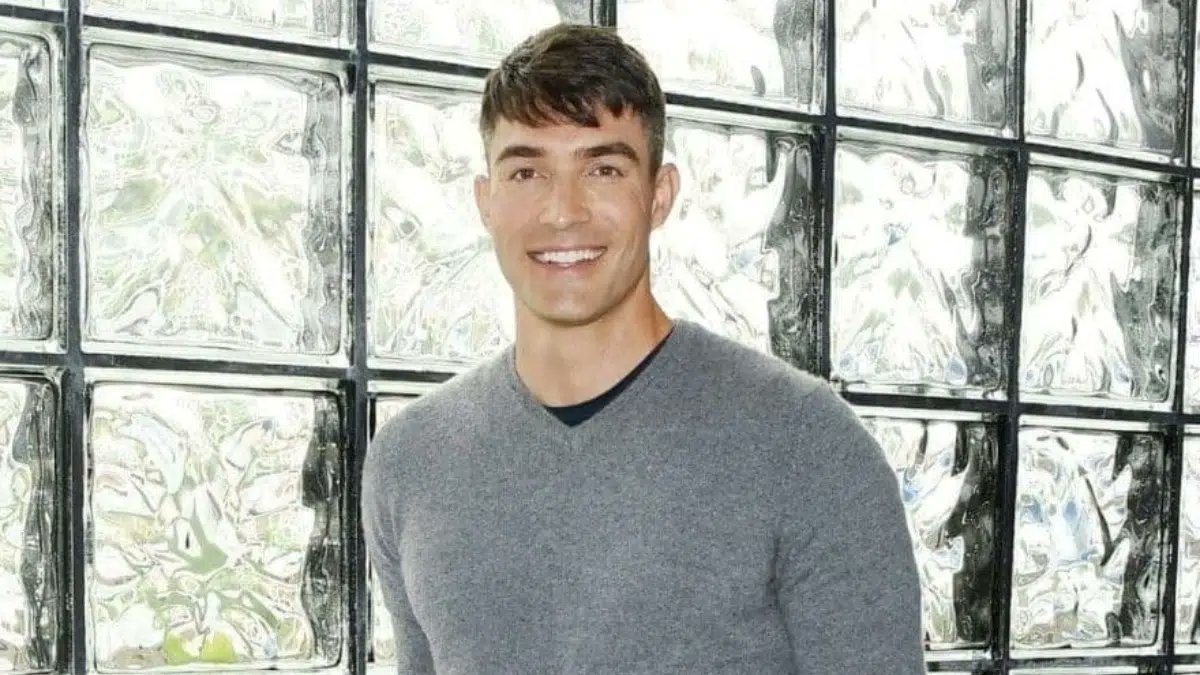 SoapOperaNewss's tweet card. Peter Porte returns as Dimitri von Leuschner on Days of Our Lives! Will Dimitri stick around this time in Salem?