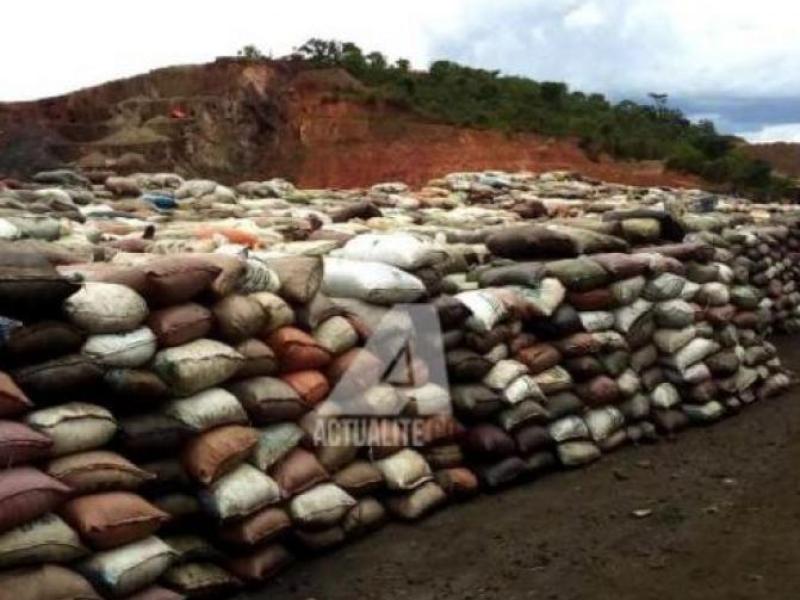 StanysBujakera's tweet card. Le ministre des Mines, Louis Watum Kabamba, a défendu la récente position du gouvernement, prise par le biais de l’Autorité de régulation et de contrôle des marchés des substances minérales stratég...