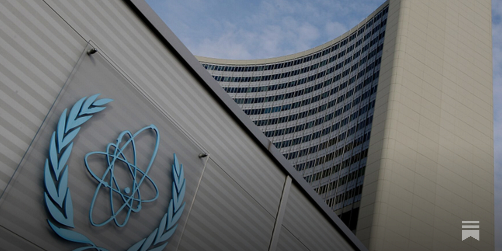 tamaraeidelman's tweet card. Как мечты о мирном атоме обернулись кошмаром ядерного сдерживания — и что нам теперь с этим делать?