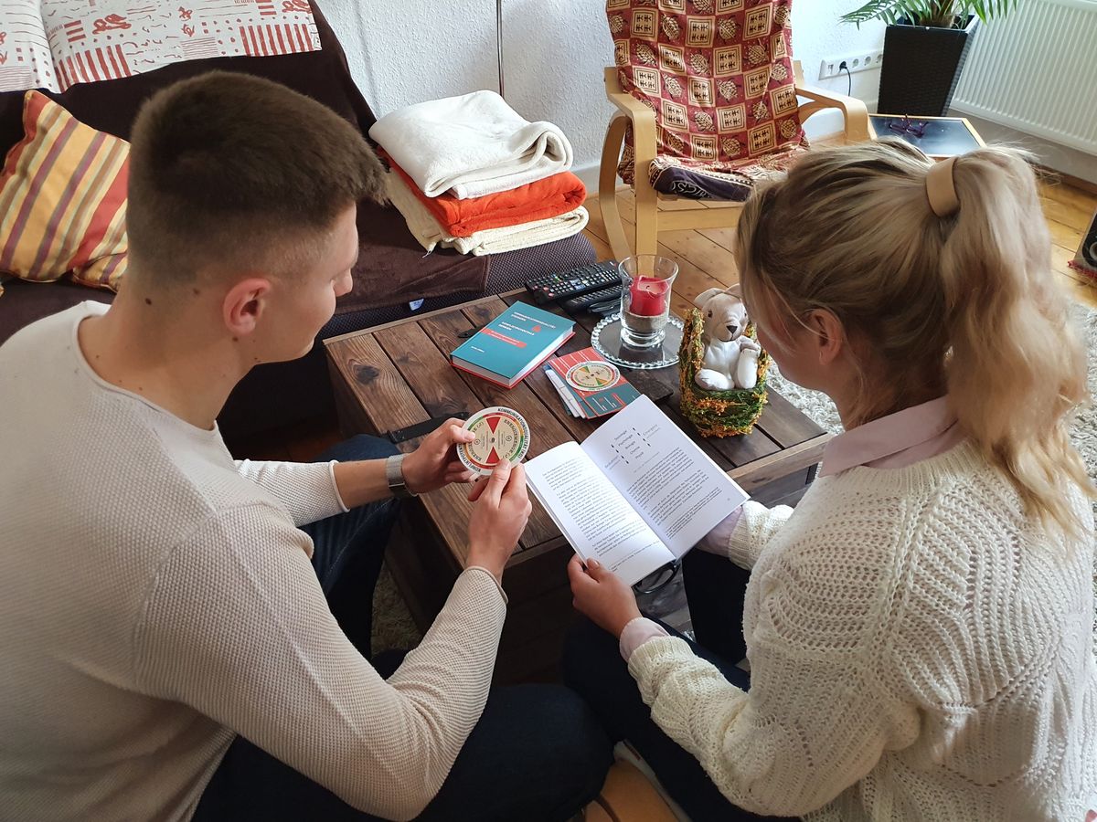 blaudoge's tweet card. Dieser Beitrag wurde mit einem Beitrag ergänzt, der die Hintergründe und die Problemlagen, die sich hinter diesen Zitaten befinden, stärker betrachtet. Rufen Sie gerne den aktuellen, ergänzenden...