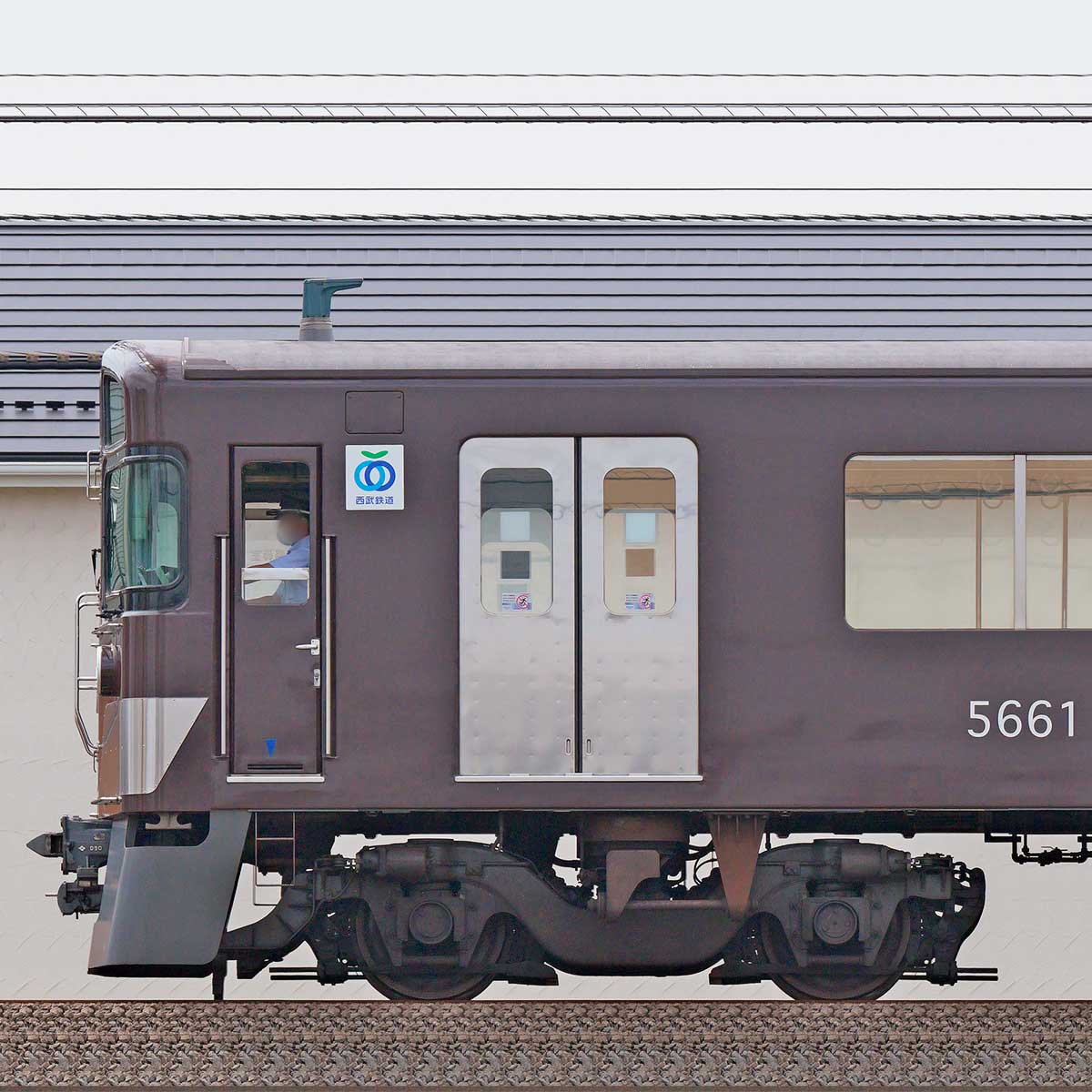 Model_Greenmax's tweet card. グリーンマックス＜50839＞西武新2000系（西武鉄道創立110周年記念トレイン・ロゴ付き）8両編成セット（動力付き）の製品情報を掲載しています