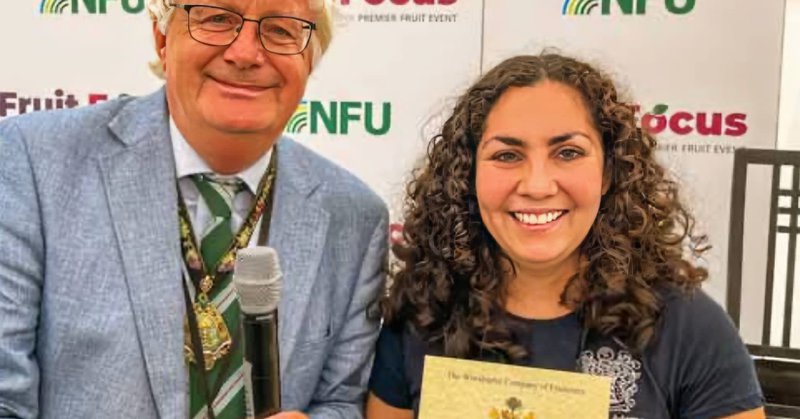 Tweet card summary image