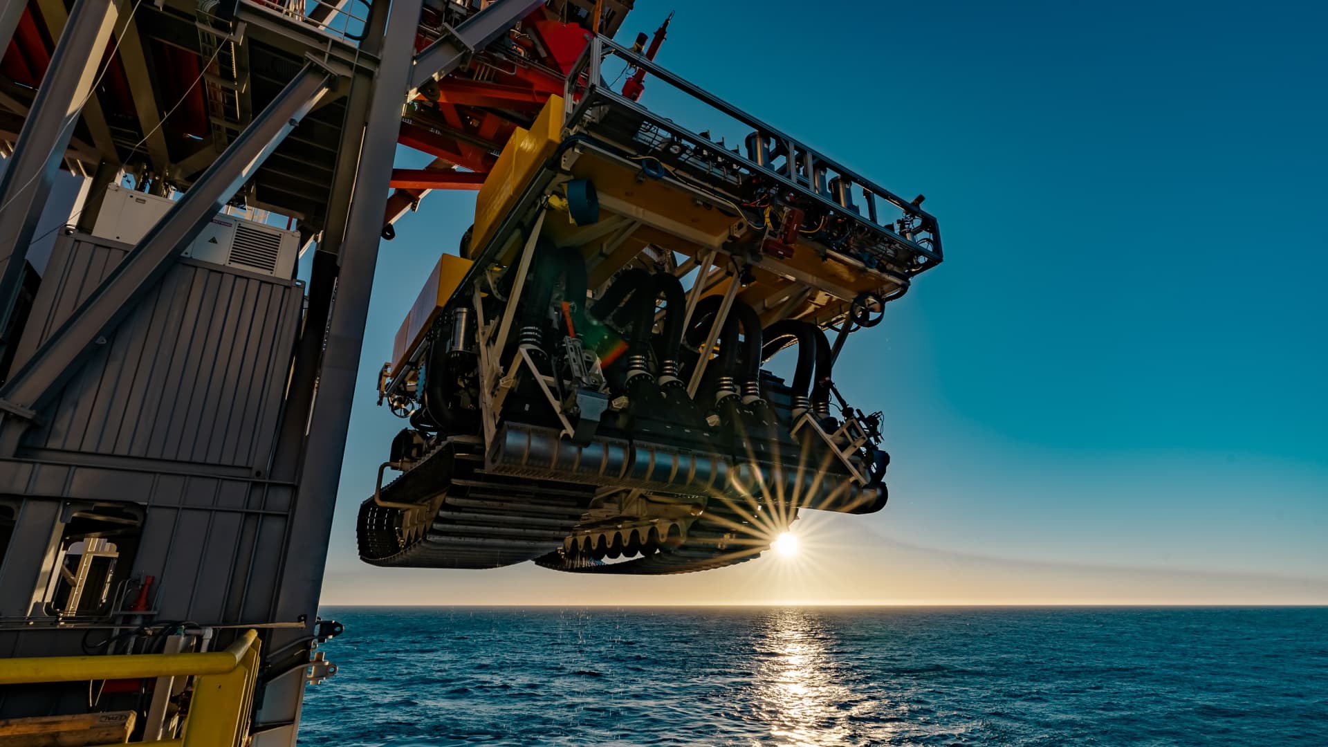 WWFLeadOceans's tweet card. The conversation about regulating deep-sea mining in international waters has become especially urgent ahead of a rulemaking deadline.