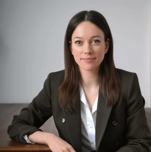 HermodCreation's tweet card. The product functions like a regular menstrual cup — designed to store period blood rather than absorb it. Emm’s medical-grade silicone is “fitted with ultra-thin, advanced sensor technology" that...