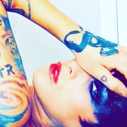 Tweet card summary image