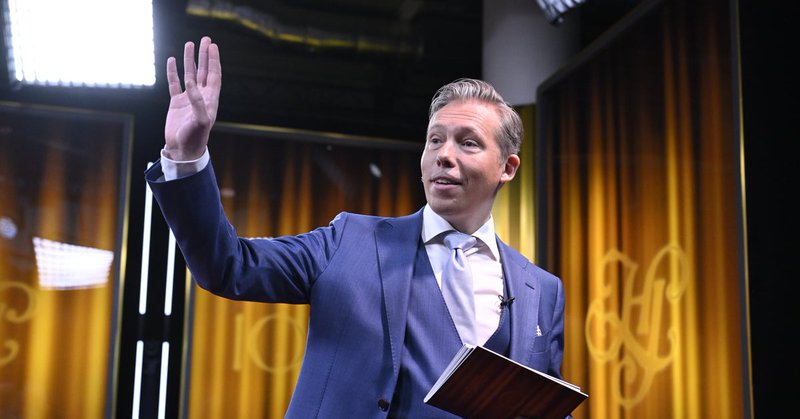 Tweet card summary image