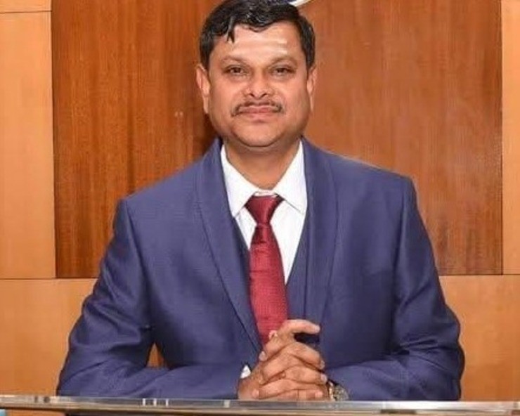 MadhavaHA1's tweet card. Photo Credit Xಬೆಂಗಳೂರು: ನಿನ್ನೆ ಅಪಘಾತದಲ್ಲಿ ಸಾವನ್ನಪ್ಪಿದ್ದ ಹಿರಿಯ ಐಎಎಸ್ ಅಧಿಕಾರಿ ಮಹಾ...