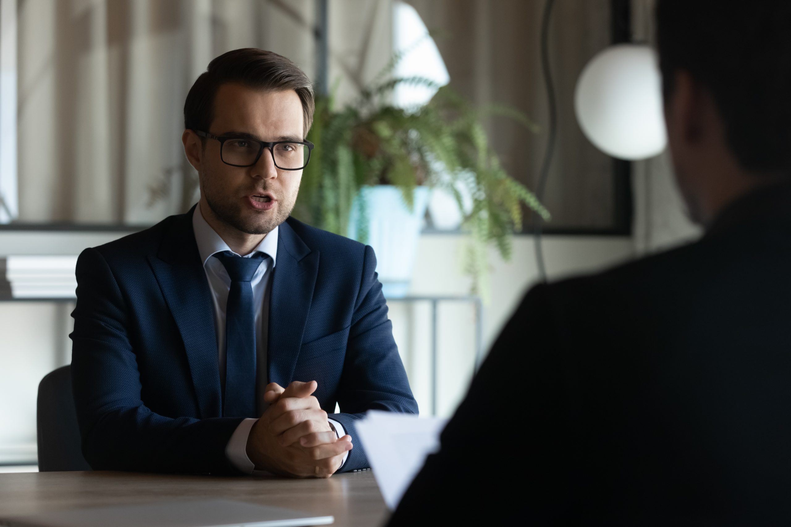 fb_netzero's tweet card. Discover the crucial questions that will help you identify top talent and make informed decisions for high-ranking positions.