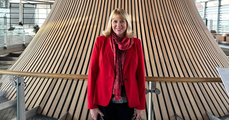 Tweet card summary image