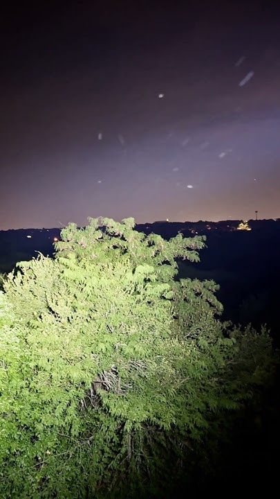 Algorithmist's tweet card. 10000 Lumens! Combined Spot And Flood Turbo Output From The FENIX...