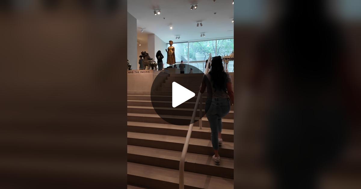 DroidModderX's tweet card. 77 likes, 35 comments. “Samsung Gemini Experience at the Dallas Museum of Art #dmajourney #samsungpartner @SamsungUS”