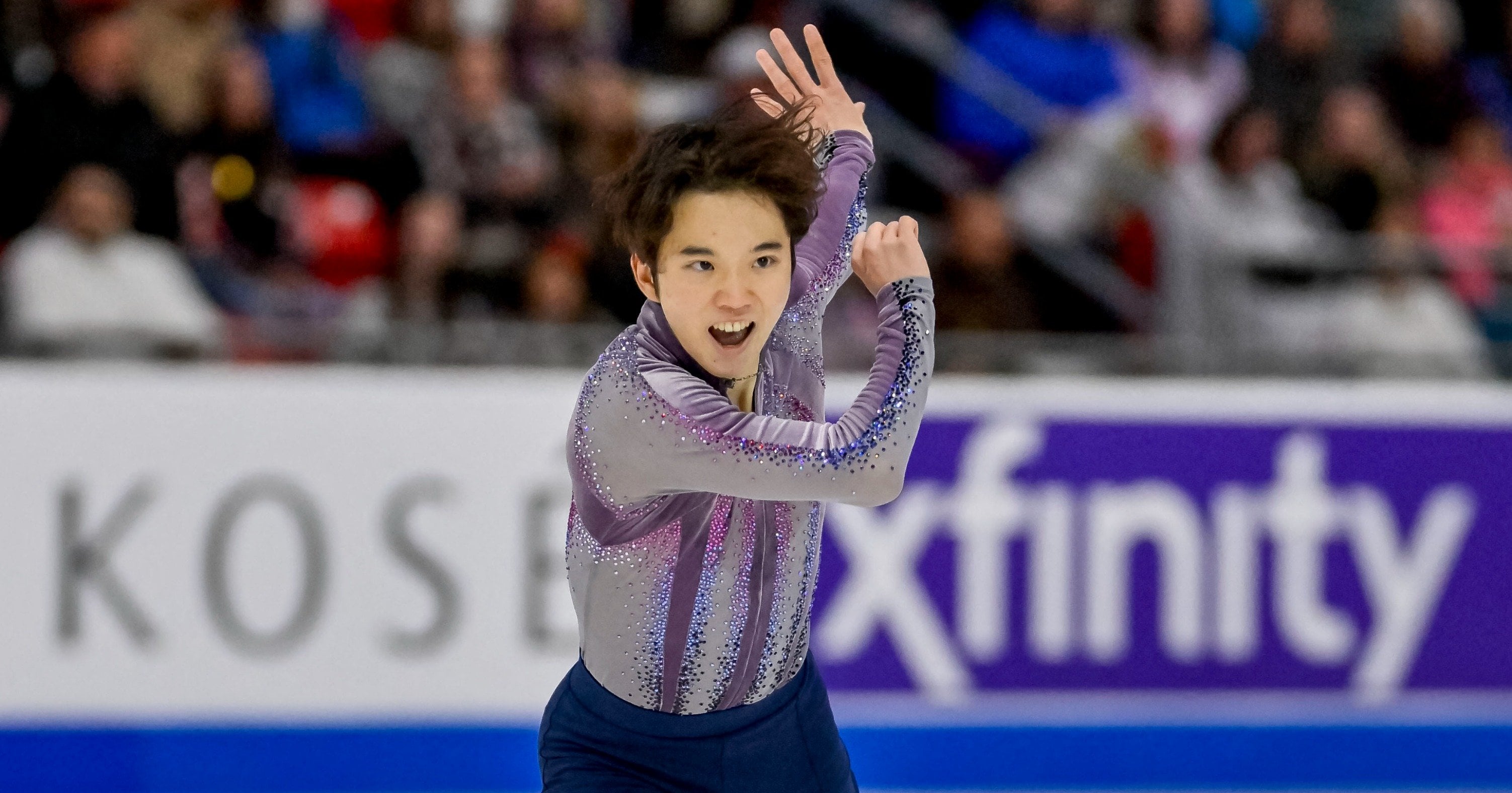 numberweb's tweet card. 11月14日、ニューヨーク州北部レイクプラシッドで開催したGP5戦目、スケートアメリカ。男子は友野一希がSPで1位スタートしたが、翌日のフリーではジャンプミスが出て最終結果3位となった。ベテランのケヴィン・エイモズが初のGPタイトルを手にし、