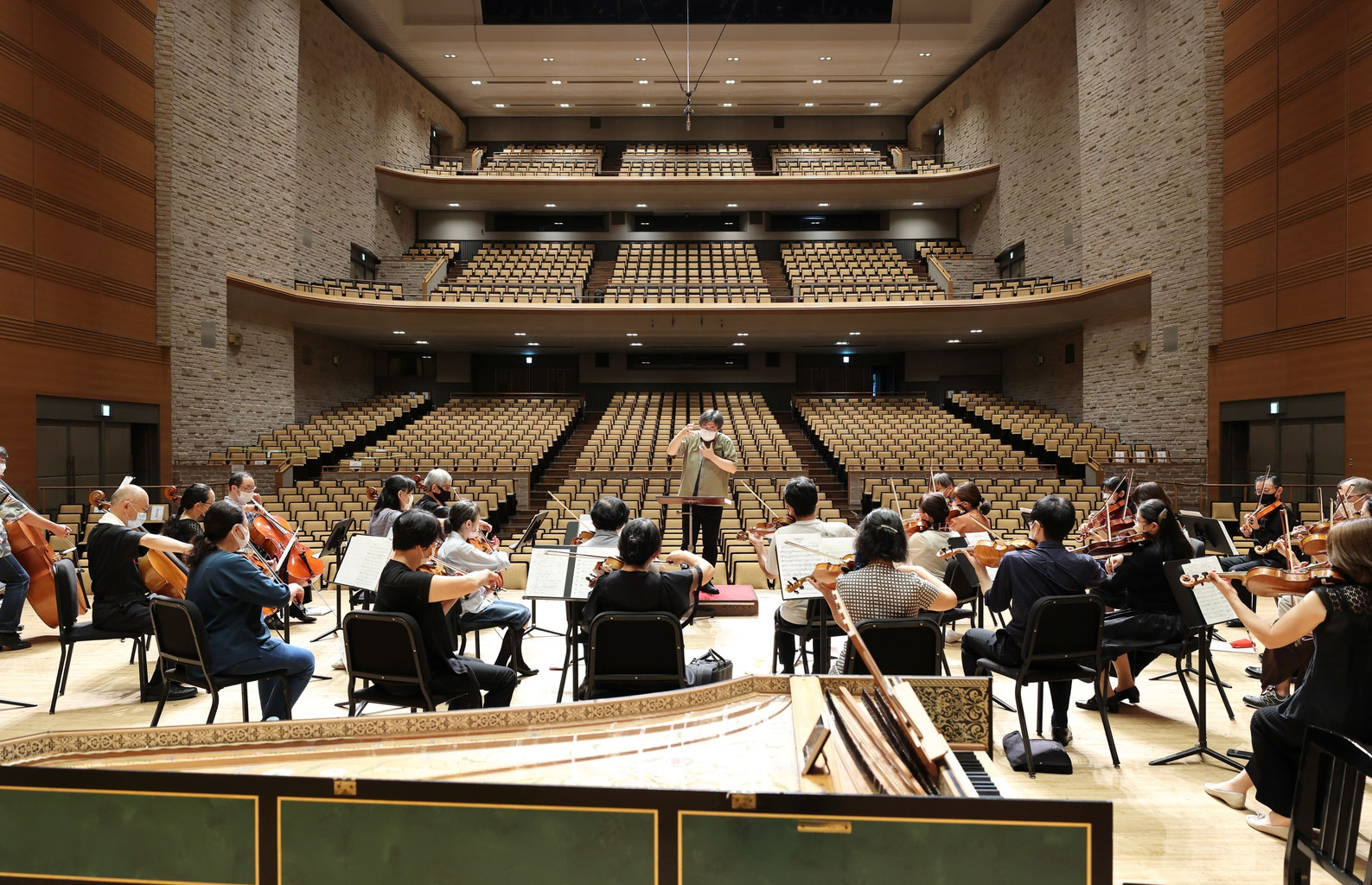 ShonanStrings's tweet card. 湘南弦楽合奏団は、湘南地方で活動するアマチュアの弦楽オーケストラです。演奏会情報、団員募集などを掲載しています。