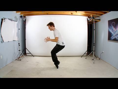 DynamicMotion's tweet card. How to dance like Michael Jackson (including how to moonwalk)