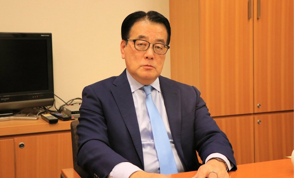 okada_katsuya's tweet card. 11月7日の衆議院予算員会での高市早苗首相による「台湾有事」発言が波紋を広げている。立憲民主党の岡田克也衆院議員の質疑に対して、高市首相は「（台湾有事が）戦艦を使って、武力の行使を伴うものであれば…