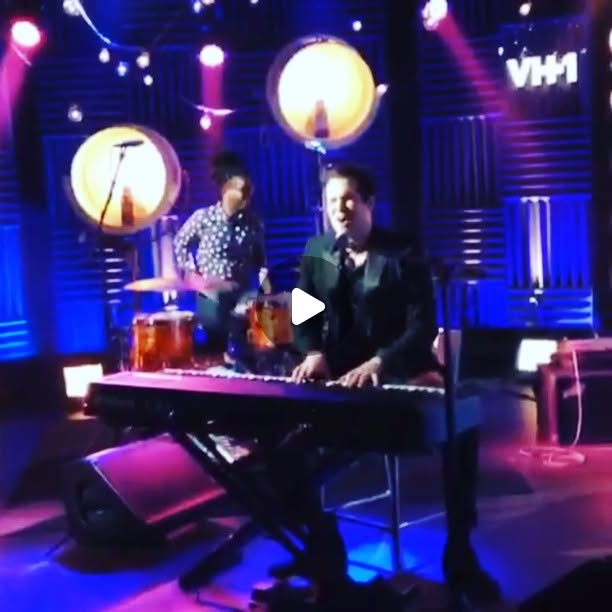 mattwhitemusic's tweet card. Mattwhitesings (@mattwhitesings) • Instagram video