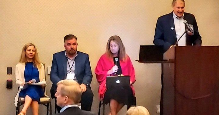 Tweet card summary image