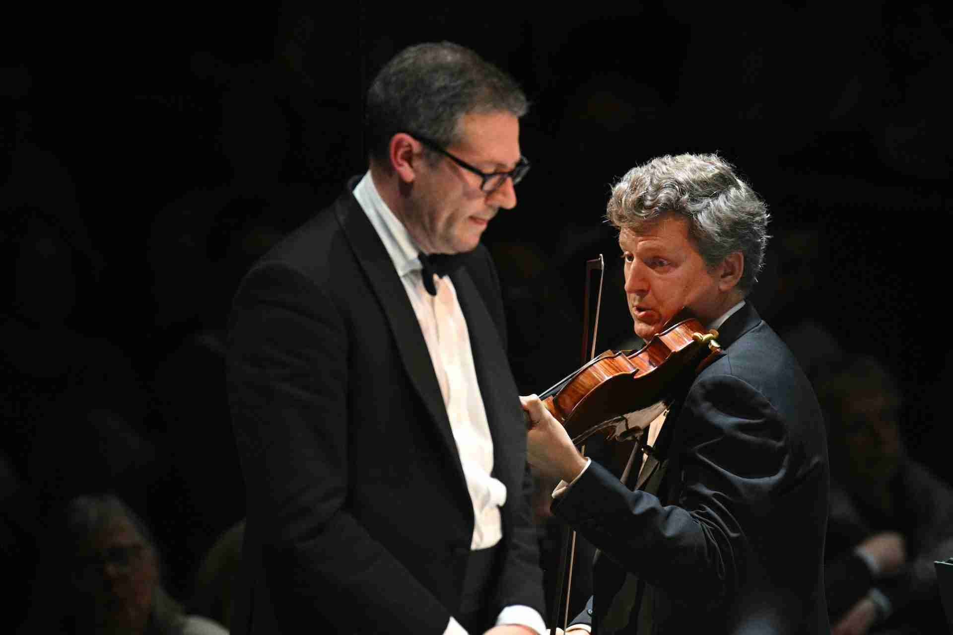 ClassicalSource's tweet card. Reportedly one of the first concerts to sell out this year, this Prom will not have disappointed John Wilson’s admirers. A pity so many of them had risen from