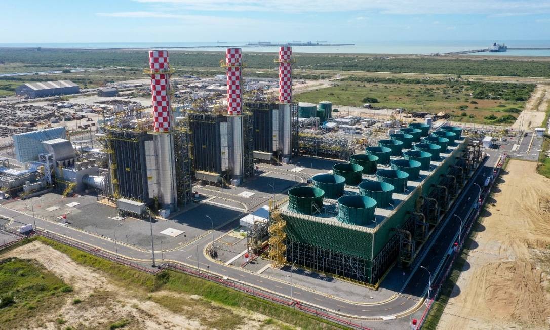 PipelineValor's tweet card. Interessados ainda avaliam risco de perda em processo judicial da Norte Fluminense com a Light