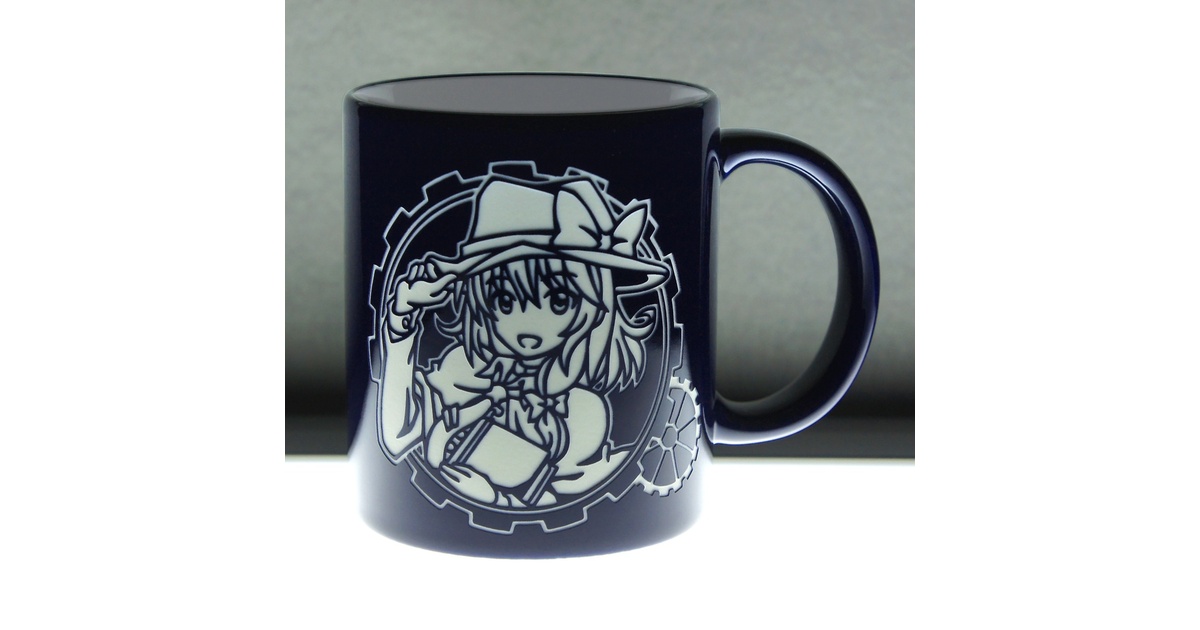 Kirisa398's tweet card. こだわって制作するキャラクターマグカップの東方シリーズから、宇佐見蓮子の手作りマグカップです。手元の在庫状況により、発送までに2週間程のお時間をいただく場合がございます。 << 仕 様 >> 直径：80mm (持ち手含む：120mm), 高さ：92mm 容量：360ml, 素材：日本製 ※陶器素材は大きさに若干の個体差がありますので、予めご了承ください。 << イラスト >> 原画：関口みぃ...