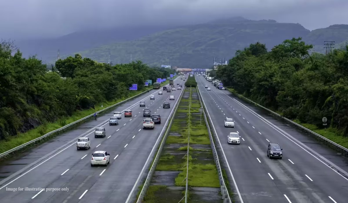 Biltrax_Media's tweet card. Niraj Cement Structurals secured a contract worth 220 INR-Crore for developing a two-lane paved shoulder road on the Kohima Bypass.