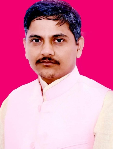 indinewsline's tweet card. मुख्यमंत्री से विधानसभा के बजट सत्र में लाखों आउटसोर्स कर्मचारियों के वेतन बढ़ाने तथा उत्तर प्रदेश सरकार के न्यूनतम वेतन को कम से कम 20 हजार रूपए प्रतिमाह निर्धारित करने के संबंध में निर्णय लेने की...