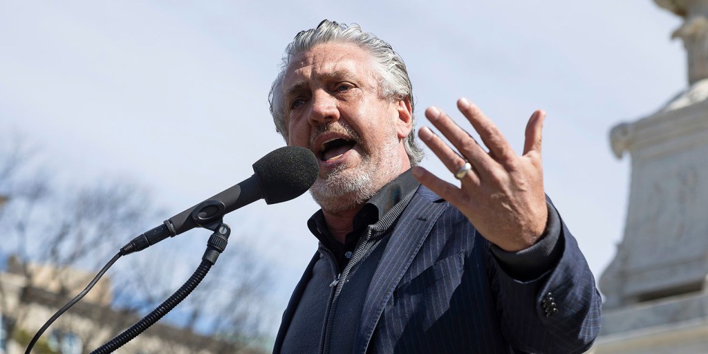 SuzanneReads's tweet card. The Informed Consent Action Network, which advocates against polio, measles, hepatitis and Covid vaccines, is growing its work and its profile.