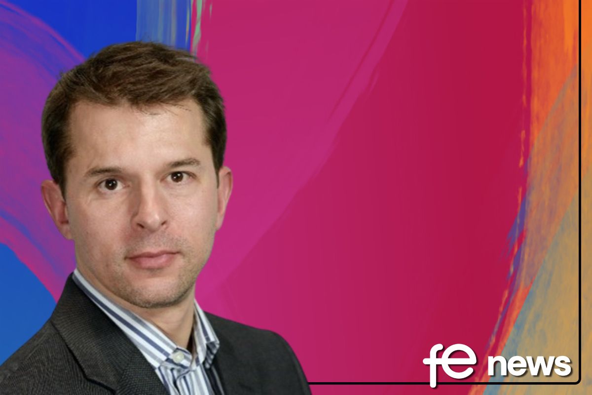 SASsoftwareUKI's tweet card. | How the UK can avoid a data skills crisis, SAS report unpacked