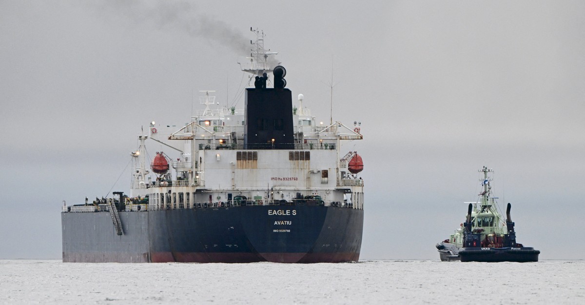 skepticalIDdoc's tweet card. Putin’s not-so-quiet sabotage campaign against European democracies