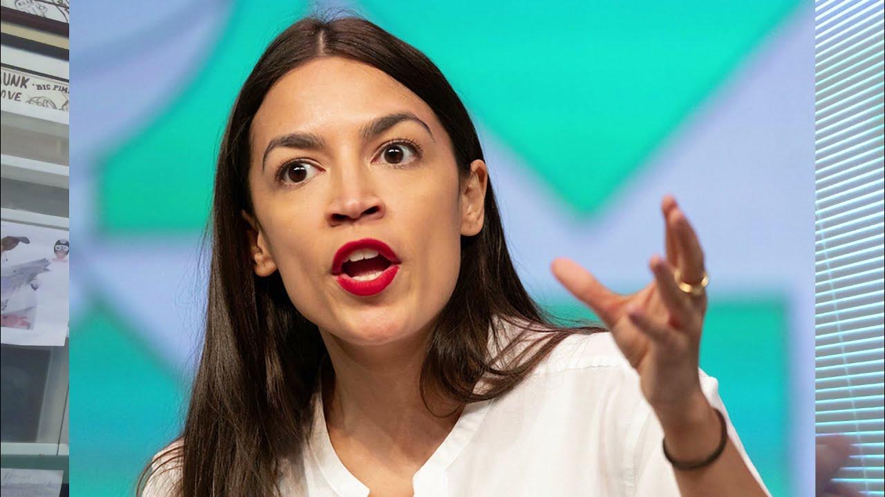 ExcessiveModer8's tweet card. Decentralization vs Central Planner Bootlickers; Deploying Decentra...