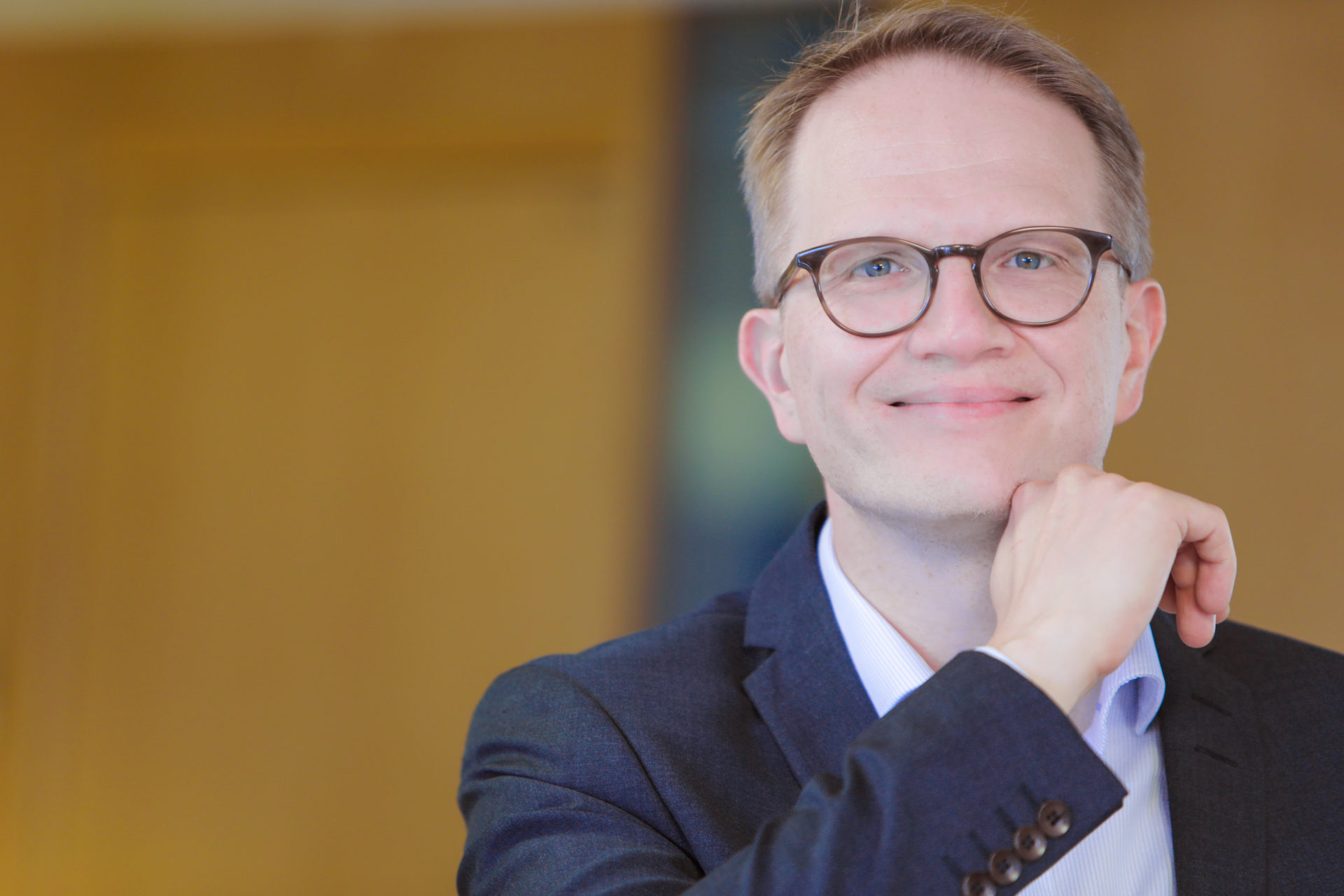 Kuntarahoitus's tweet card. Keskuspankit ovat vitkastelleet inflaation kanssa. Nyt niille voi tulla kiire, kirjoittaa pääekonomistimme Timo Vesala blogissaan.