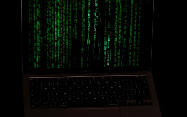 testrig_qa's tweet card. Learn how to test real-time web apps with Playwright, covering WebSockets, live data streams, multi-user scenarios, and practical tips for reliable automation.