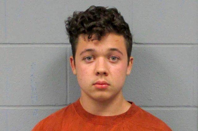 shannonrwatts's tweet card. The teenage gunman charged with killing two Black Lives Matter protesters in Wisconsin this summer walked out of jail Friday afternoon after posting $2 million bail. Kyle Rittenhouse, 17, was relea…