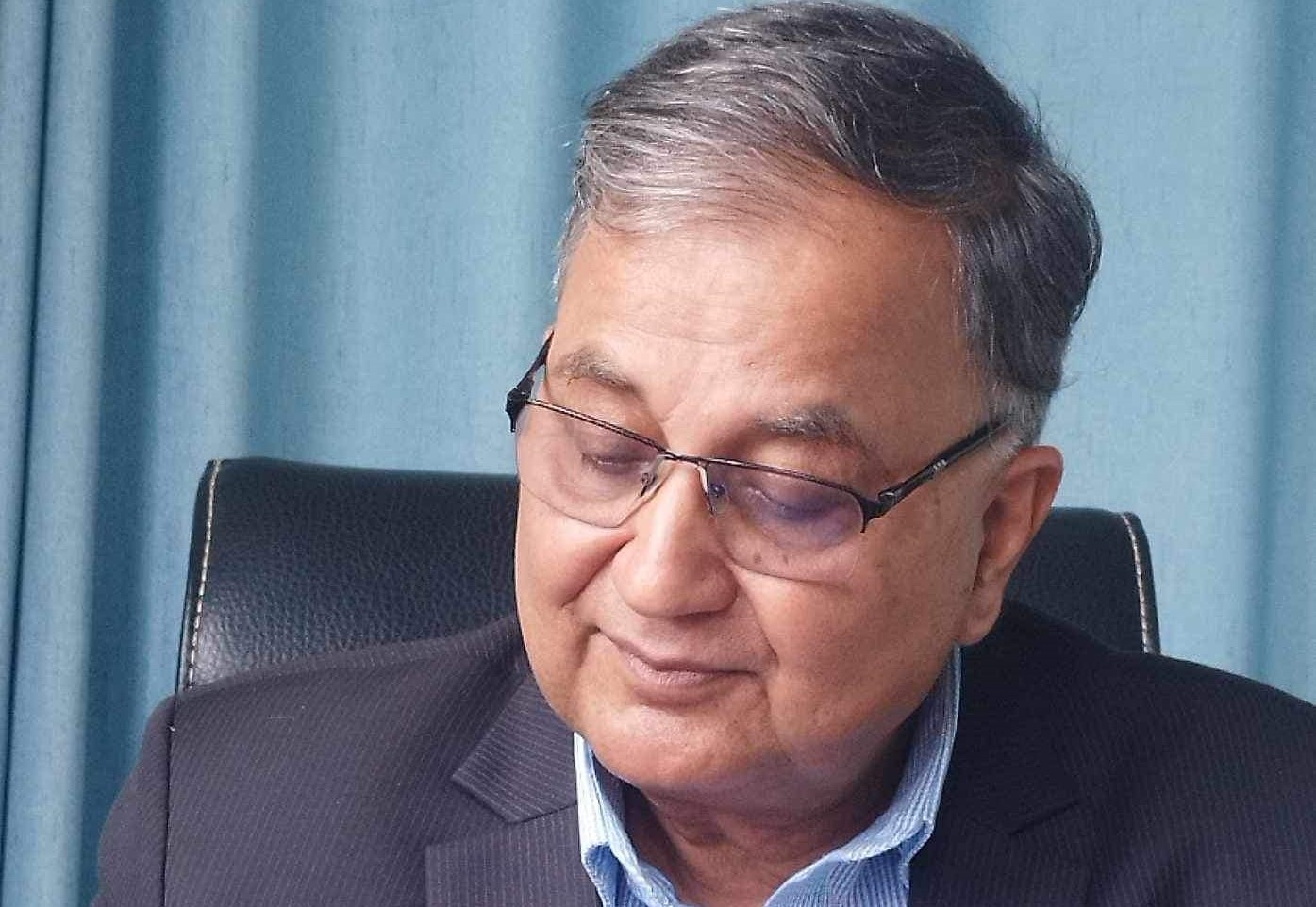 nepalviewsnv's tweet card. एमाले महाधिवेशन : ओलीविरुद्ध पोखरेलको फितलो चुनौती