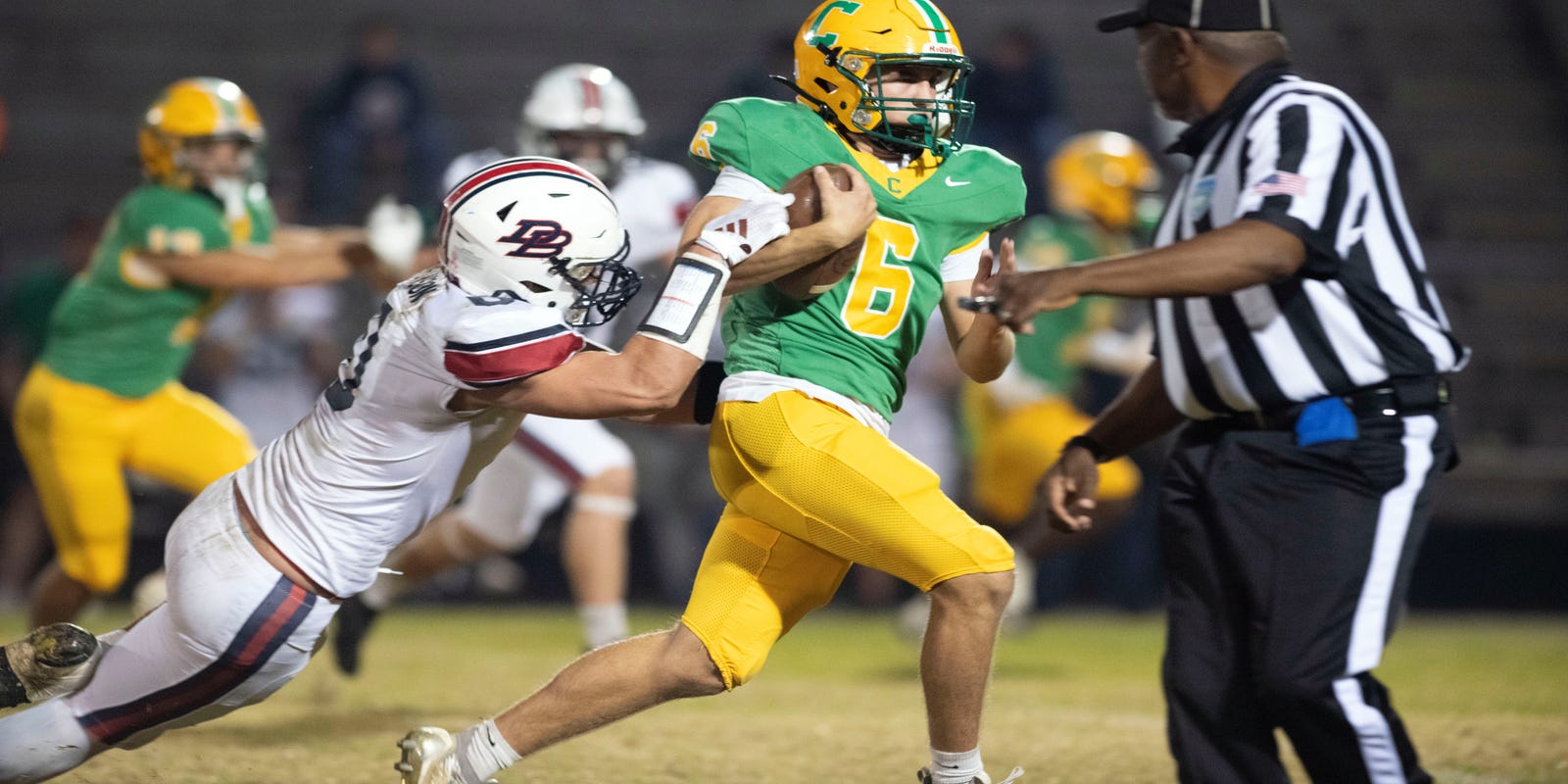 CFreemanJAX's tweet card. Central vs. Northwestern, Choctawhatchee at St. Augustine and Mandarin at Buchholz headline the top regional championship football games in Florida.