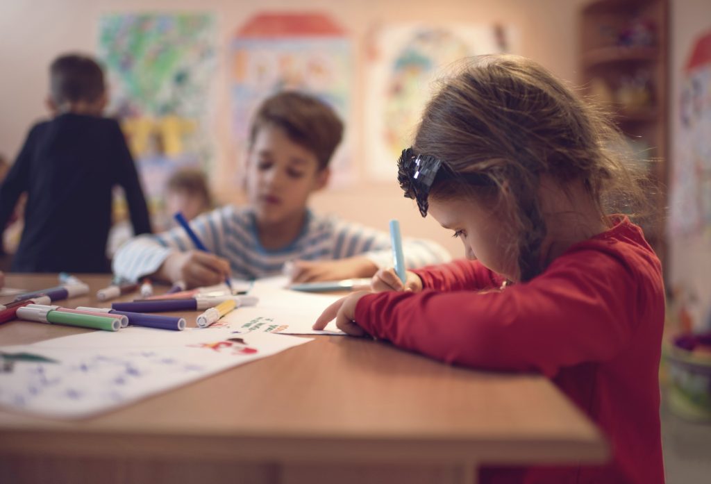 21CSLA's tweet card. About 40% of the Golden State's districts and charter schools plan to expand new lowest grade faster than expected.