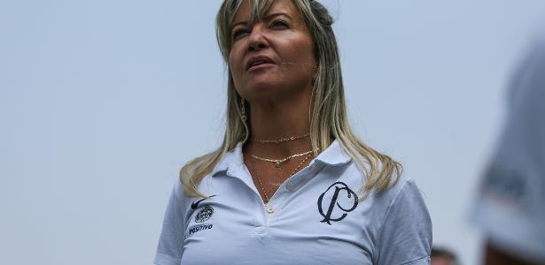 BlogdoJuca's tweet card. Em meio ao processo eleitoral no Parque São Jorge, entre o sujo e o mal lavado, a solução está na diretora de futebol feminino do clube, cujo trabalho é impecável, a ponto de estabelecer tamanha...