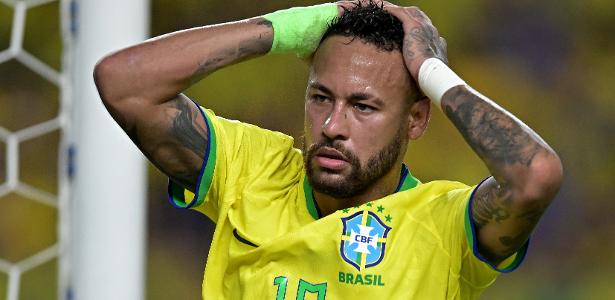 BlogdoJuca's tweet card. Neymar entra em campo hoje para enfrentar o Peru.Que seja bem-sucedido.E, principalmente, que não se machuque.