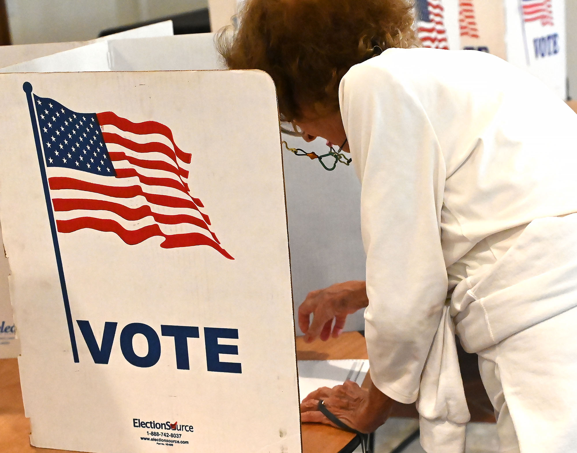 tabs__world's tweet card. Mississippi voters went to the polls Tuesday for special legislative and other elections in areas across the state.